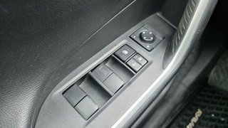 Toyota RAV4  2021 à Mont-Laurier, Québec - 23 - w320h240px