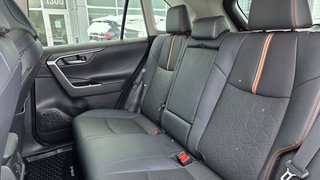 Toyota RAV4  2021 à Mont-Laurier, Québec - 15 - w320h240px