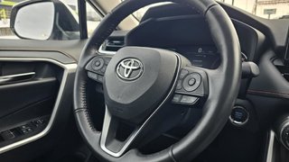 2022 Toyota RAV4 in Mont-Laurier, Quebec - 22 - w320h240px