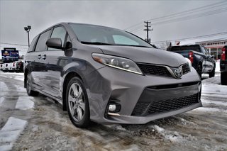 Toyota Sienna  2018 à Mont-Laurier, Québec - 5 - w320h240px