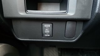 2017 Toyota TACOMA in Mont-Laurier, Quebec - 23 - w320h240px