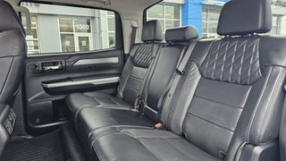 2018 Toyota Tundra in Mont-Laurier, Quebec - 16 - w320h240px