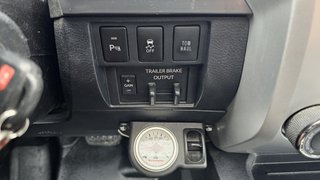 2018 Toyota Tundra in Mont-Laurier, Quebec - 31 - w320h240px