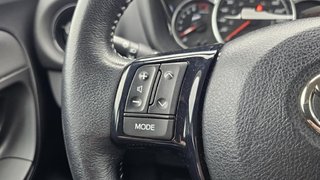 Toyota Yaris 5-dr  2018 à Mont-Laurier, Québec - 24 - w320h240px