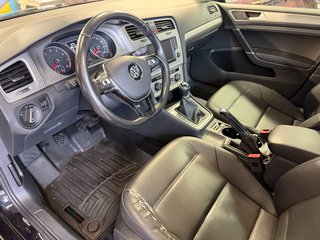 2016 Volkswagen Golf TSI