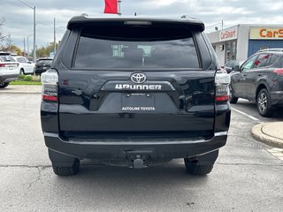 2022 Toyota 4Runner 4 RUNNER SR 5  AWD in Niagara Falls, Ontario - 4 - w320h240px