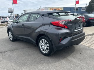 2021 Toyota C-HR LE in Niagara Falls, Ontario - 3 - w320h240px