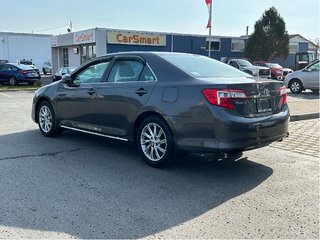 2014  Camry LE in Niagara Falls, Ontario - 3 - w320h240px