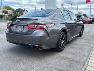 2021 Toyota Camry SE in Niagara Falls, Ontario - 5 - w320h240px