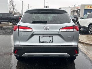 2024 Toyota Corolla Cross L in Niagara Falls, Ontario - 4 - w320h240px