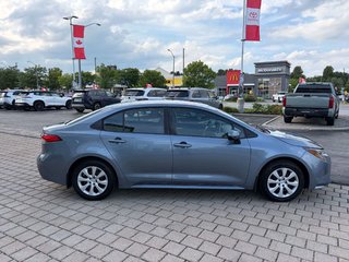2020 Toyota Corolla LE in Niagara Falls, Ontario - 6 - w320h240px