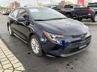 2024 Toyota Corolla LE in Niagara Falls, Ontario - 6 - w320h240px