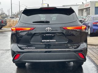 2023 Toyota Highlander LE in Niagara Falls, Ontario - 4 - w320h240px