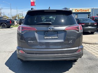 2016 Toyota RAV4 LE in Niagara Falls, Ontario - 4 - w320h240px