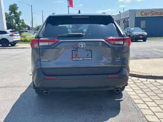2021 Toyota RAV4 XLE in Niagara Falls, Ontario - 4 - w320h240px