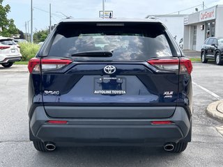 2022 Toyota RAV4 XLE in Niagara Falls, Ontario - 5 - w320h240px