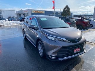 2021 Toyota Sienna Hybrid XLE  7-PASS in Niagara Falls, Ontario - 2 - w320h240px