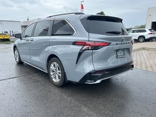 2023 Toyota Sienna XSE in Niagara Falls, Ontario - 3 - w320h240px