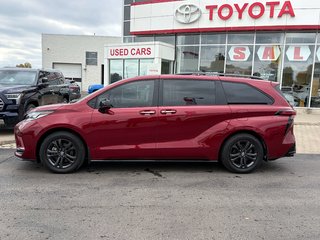 2025 Toyota Sienna XSE in Niagara Falls, Ontario - 2 - w320h240px