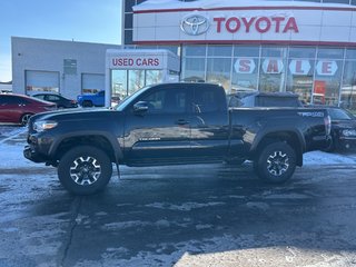 2022 Toyota Tacoma 4WD ACCESS AT in Niagara Falls, Ontario - 2 - w320h240px