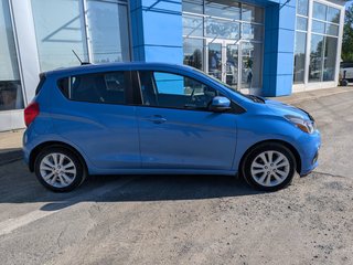 Chevrolet Spark LT 2018 à Chandler, Québec - 2 - w320h240px