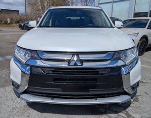 2017 Mitsubishi Outlander ES in Chandler, Quebec - 2 - w320h240px