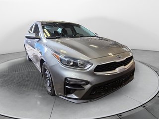 2021 Kia Forte in Sept-Îles, Quebec - 2 - w320h240px