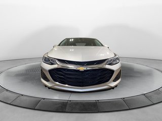 Chevrolet Cruze  2019 à Jonquière, Québec - 2 - w320h240px