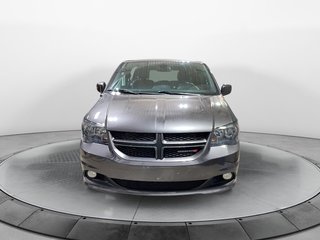 2020 Dodge Grand Caravan in Jonquière, Quebec - 2 - w320h240px