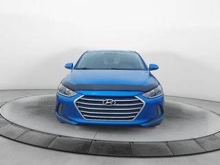 2017 Hyundai Elantra in Sept-Îles, Quebec - 2 - w320h240px