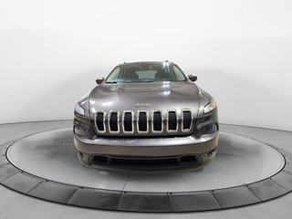 2018 Jeep Cherokee in Sept-Îles, Quebec - 2 - w320h240px