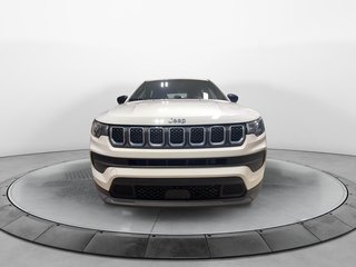 Jeep Compass Sport 2024 à Chicoutimi, Québec - 2 - w320h240px