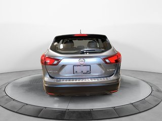 Nissan Qashqai  2018 à Jonquière, Québec - 3 - w320h240px