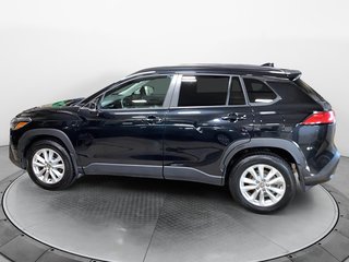 Toyota Corolla Cross  2022 à Jonquière, Québec - 5 - w320h240px