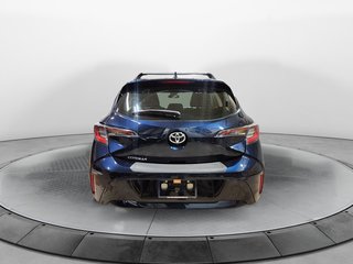 2019  Corolla Hatchback Base in Chicoutimi, Quebec - 4 - w320h240px