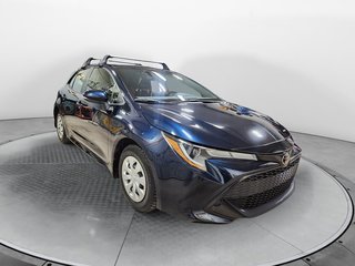 2019  Corolla Hatchback Base in Chicoutimi, Quebec - 2 - w320h240px