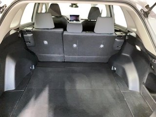 Toyota RAV4  2023 à Jonquière, Québec - 6 - w320h240px