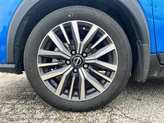 2025 Nissan Kicks Play SV