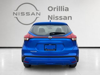 2025 Nissan Kicks Play SV