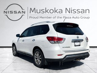2015 Nissan Pathfinder SL