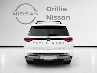 2024 Nissan Pathfinder SL