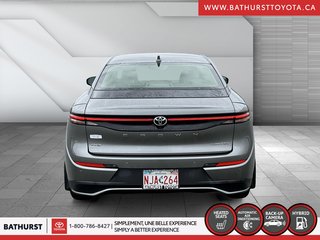 Toyota CROWN XLE 2023 à Bathurst, Nouveau-Brunswick - 3 - w320h240px