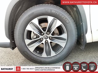 2021 Toyota Highlander Hybrid XLE in Bathurst, New Brunswick - 6 - w320h240px