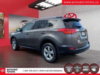 Toyota RAV4 XLE 2015 à Bathurst, Nouveau-Brunswick - 4 - w320h240px