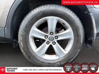 Toyota RAV4 XLE 2015 à Bathurst, Nouveau-Brunswick - 6 - w320h240px