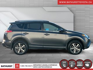 2018  RAV4 XLE in Bathurst, New Brunswick - 6 - w320h240px