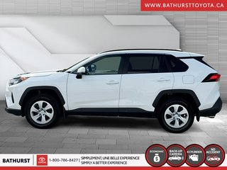 Toyota RAV4 LE 2021 à Bathurst, Nouveau-Brunswick - 5 - w320h240px