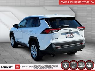 Toyota RAV4 LE 2022 à Bathurst, Nouveau-Brunswick - 4 - w320h240px