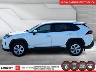 Toyota RAV4 LE 2022 à Bathurst, Nouveau-Brunswick - 5 - w320h240px