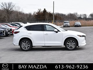 2024 Mazda CX-5 in Pickering, Ontario - 5 - w320h240px